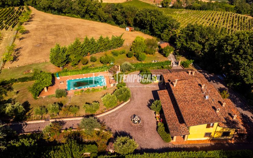 Villa in Vocabolo Ceresi, Matelica — foto 3 di 5