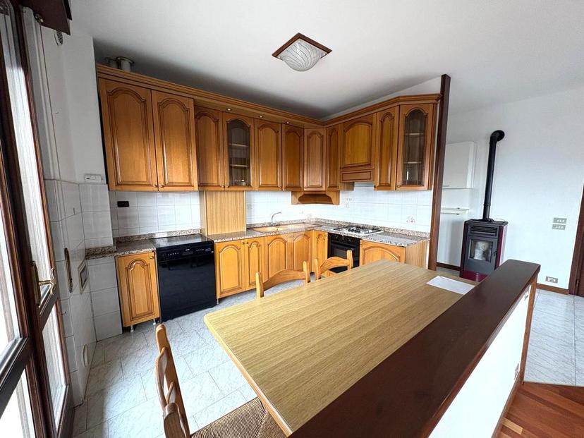 Trilocale in Via Casino Alto 1, Villa d'Almè — foto 5 di 5