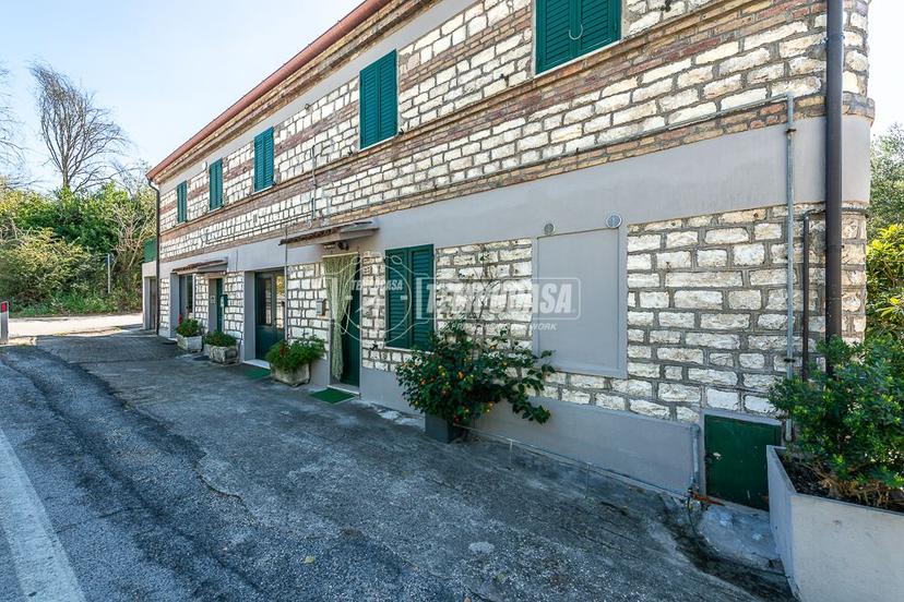 Trilocale in Via Betellico, Sirolo