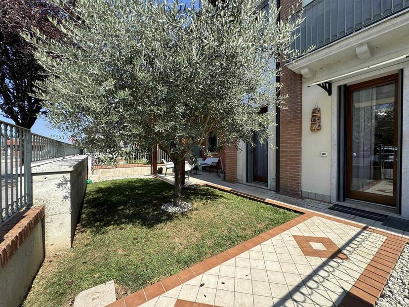 Appartamento in Piazza Donatori di Sangue, Isola Vicentina