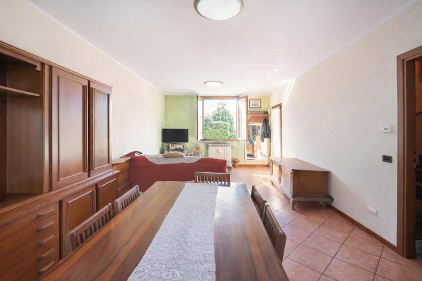 Villa in Via Roma 3, Verolavecchia — foto 3 di 5