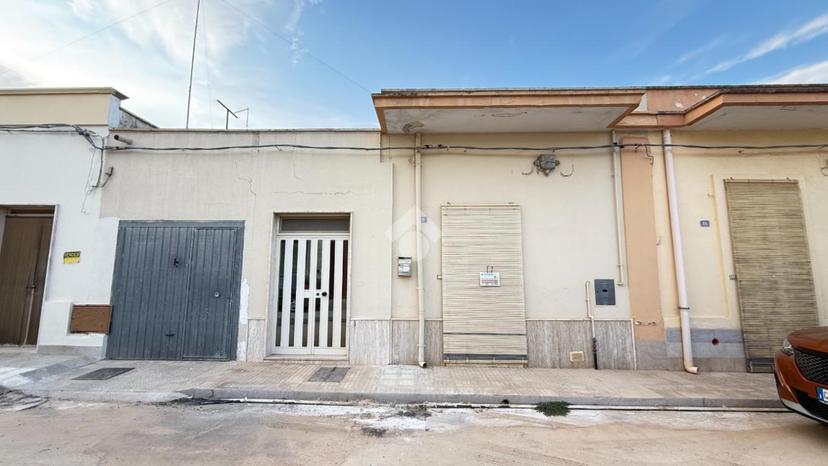 Casa indipendente in Via Matteotti 9, San Michele Salentino — foto 5 di 5