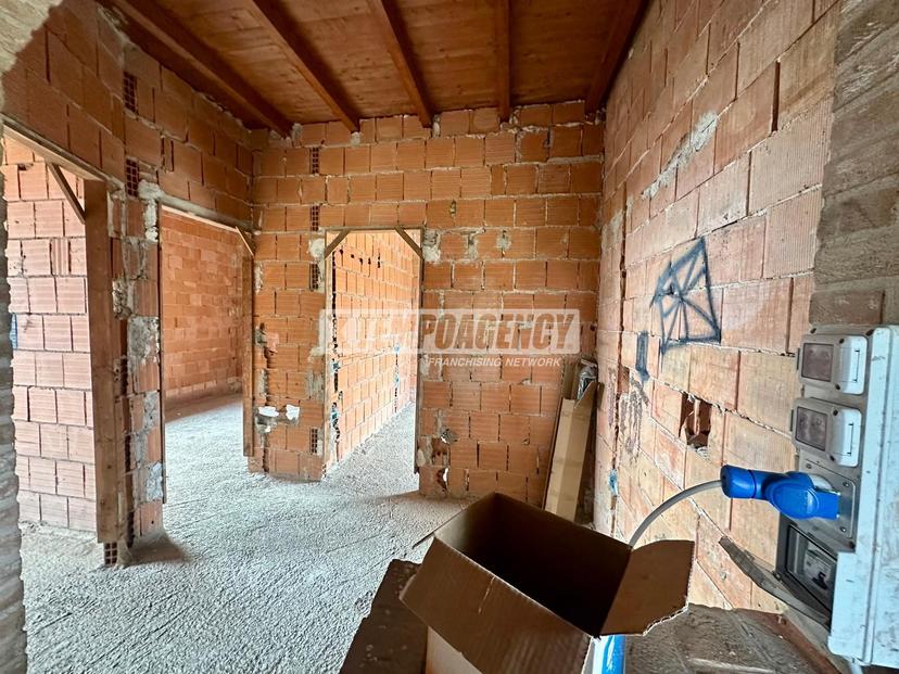 Villa a schiera in Via Zebio Cotal 116, Serramazzoni — foto 2 di 5