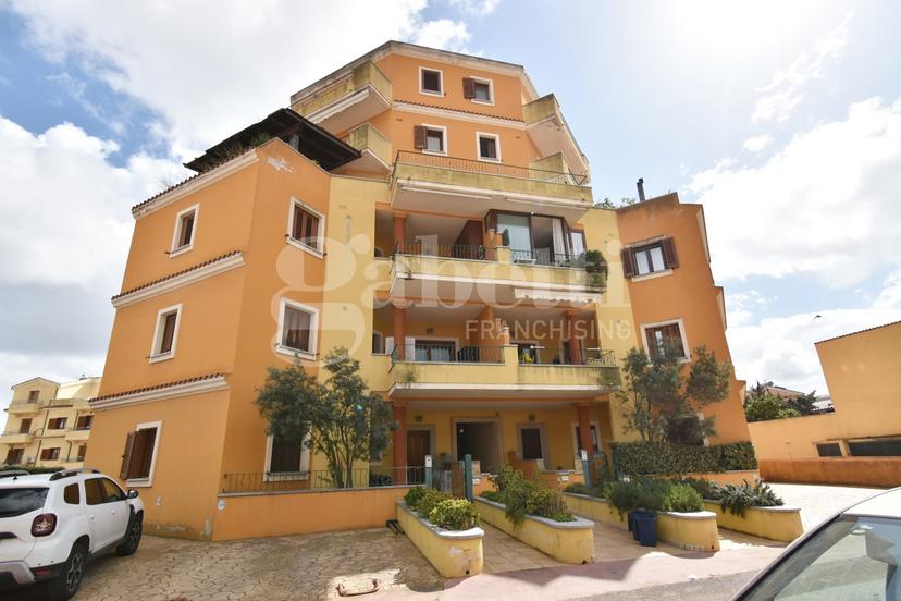 Trilocale in Via Zandonai 26, Olbia — foto 3 di 5