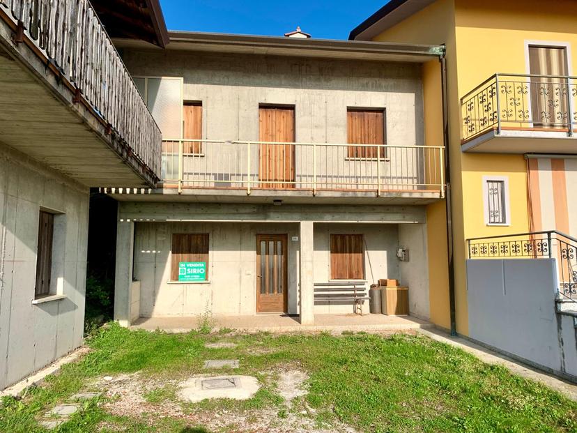 Terratetto plurifamiliare, Vito d'Asio — foto 2 di 5