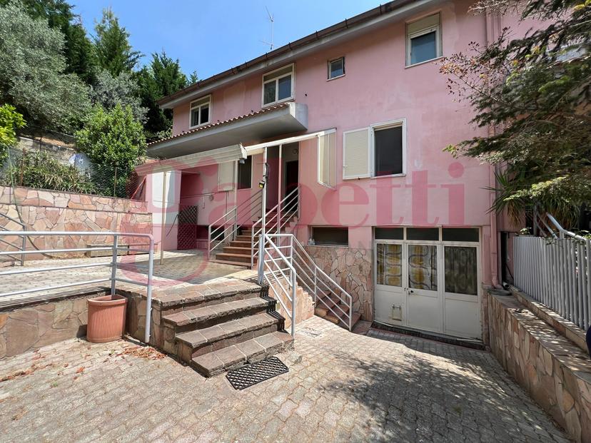Villa a schiera in Via Tre Senete Snc, Castelvenere — foto 3 di 5