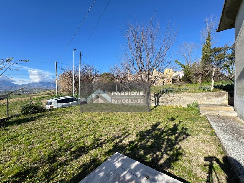 Casa indipendente in Via Cascioni 4, Sant'Omero — foto 5 di 5