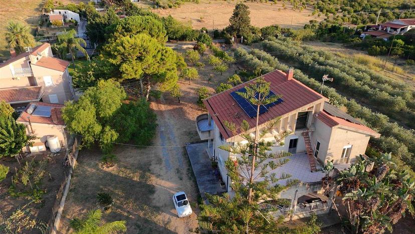 Villa in Via del Re, Lascari — foto 3 di 5