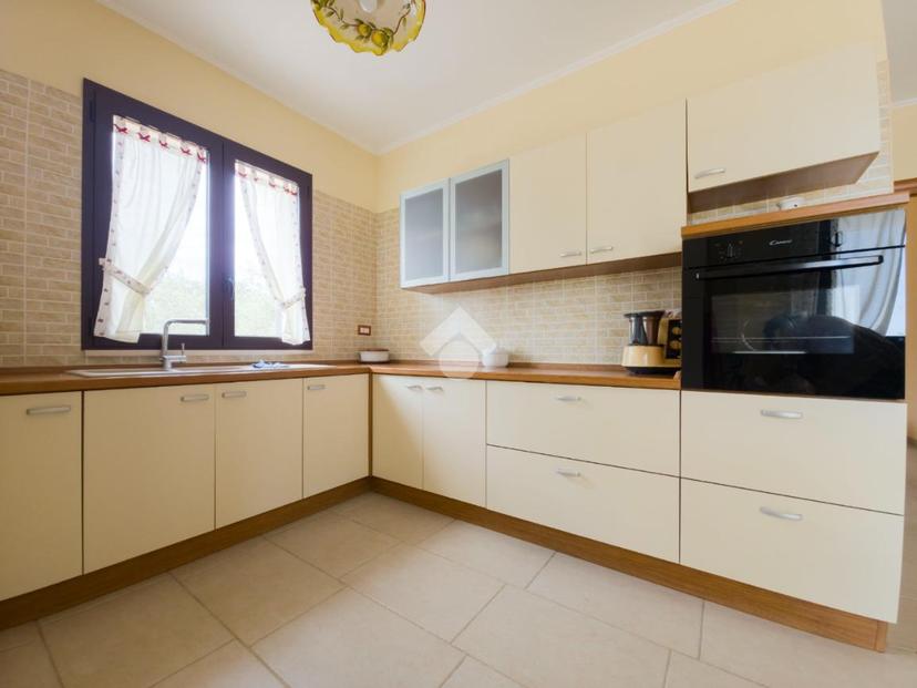 Appartamento in Contrada Macchia, Monte Sant'Angelo — foto 3 di 5