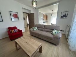 Trilocale in Via Roma  195, Colverde