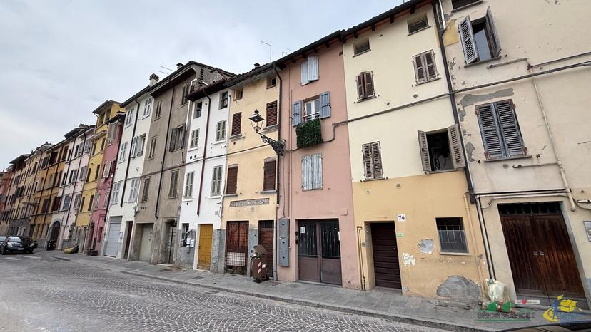 Monolocale in Via Corso Corsi 72, Parma