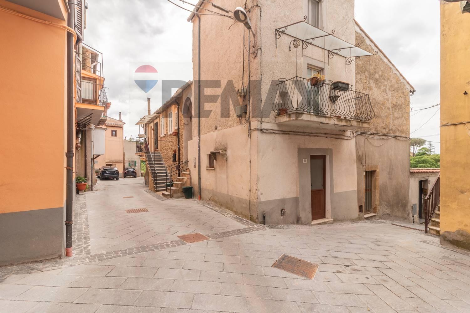 Bilocale in Via degli Orti 19, Ischia di Castro