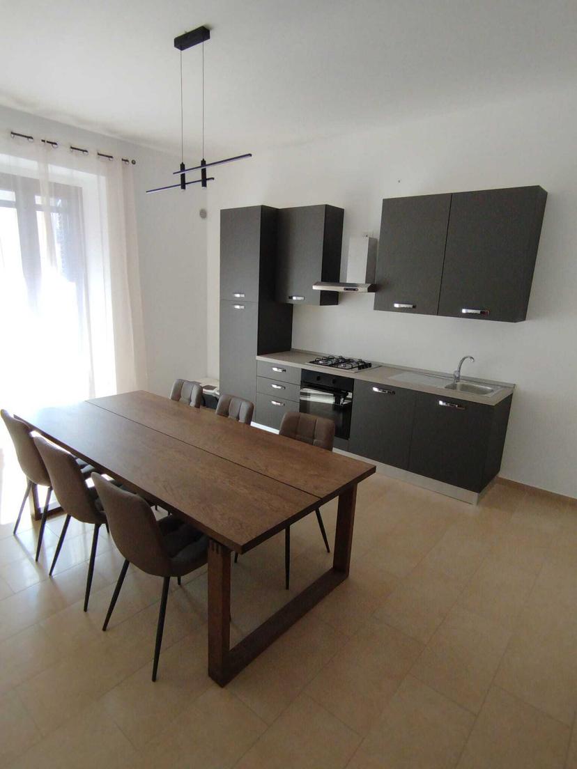 Quadrilocale in Via Re di Puglia 13, Lamezia Terme — foto 3 di 5