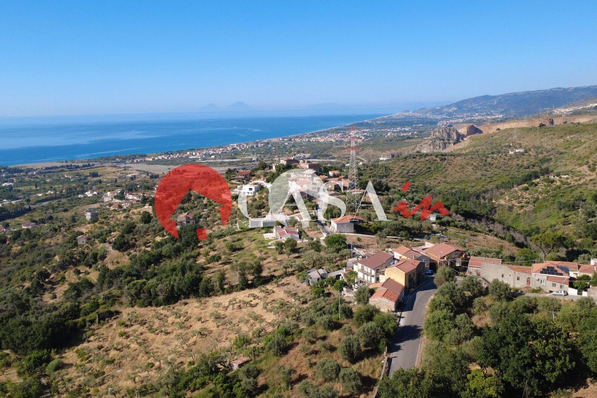 Villa unifamiliare in C.da Astasi, Sant'Agata di Militello