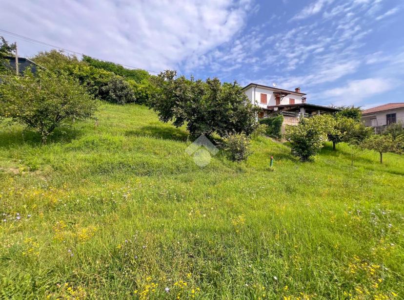 Villa in Montescano 21, Montescano — foto 4 di 5