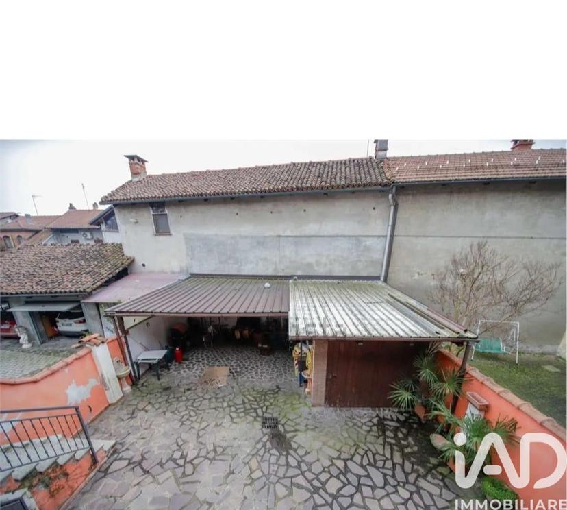 Villa in Via Pastrengo, Montanaro — foto 3 di 5