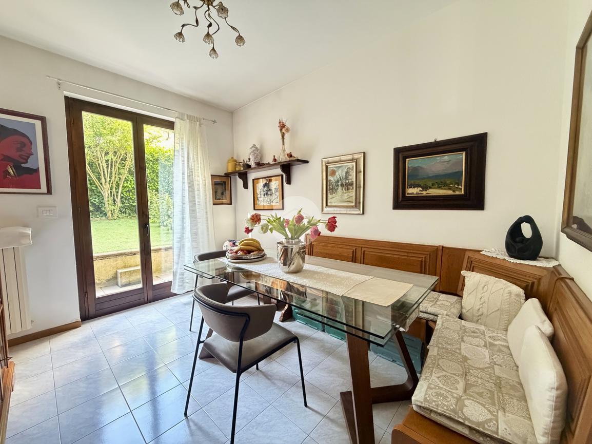 Villa a schiera in Via Aldo Moro 15, Trescore Balneario