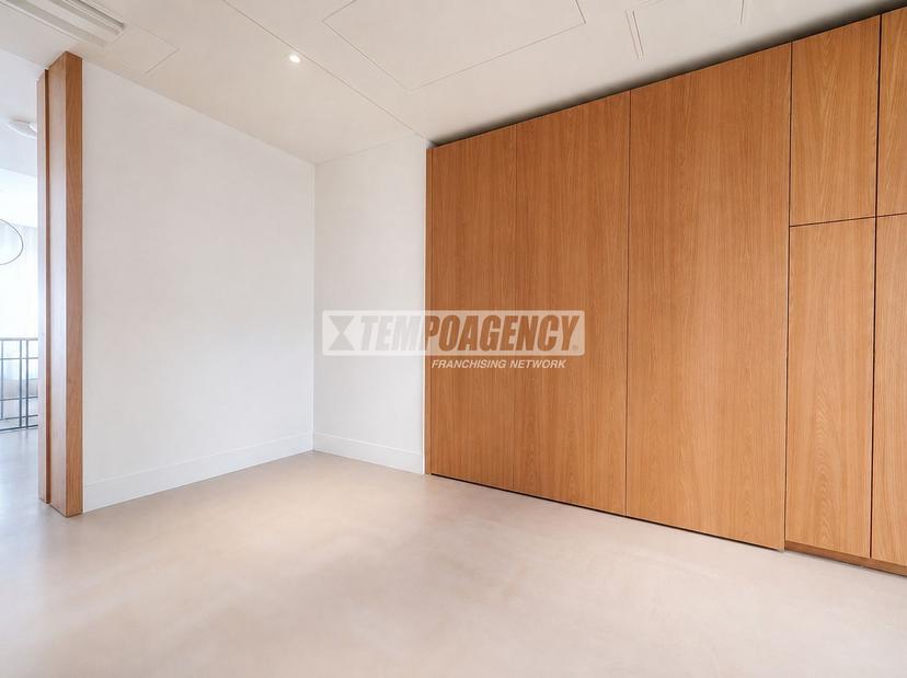 Trilocale in Piazzale Medaglie d'Oro, Milano