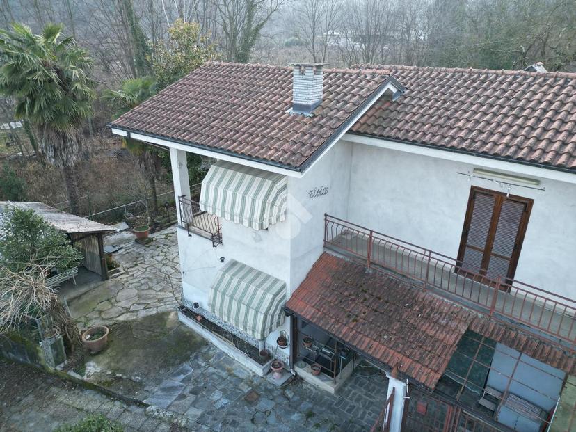 Casa indipendente in Via Cave 357, Bagnolo Piemonte — foto 2 di 5