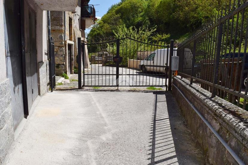 Casa indipendente in Via dei Molini, Tagliacozzo