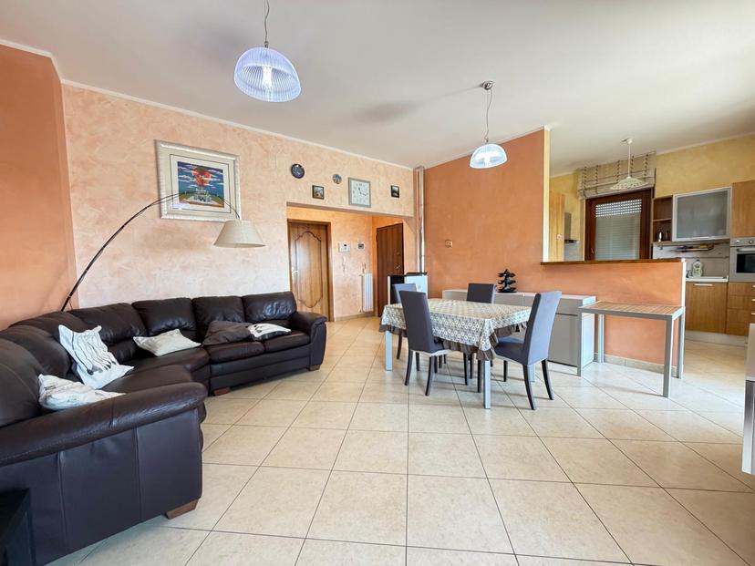 Appartamento in Viale Maiella 23/a, Francavilla al Mare