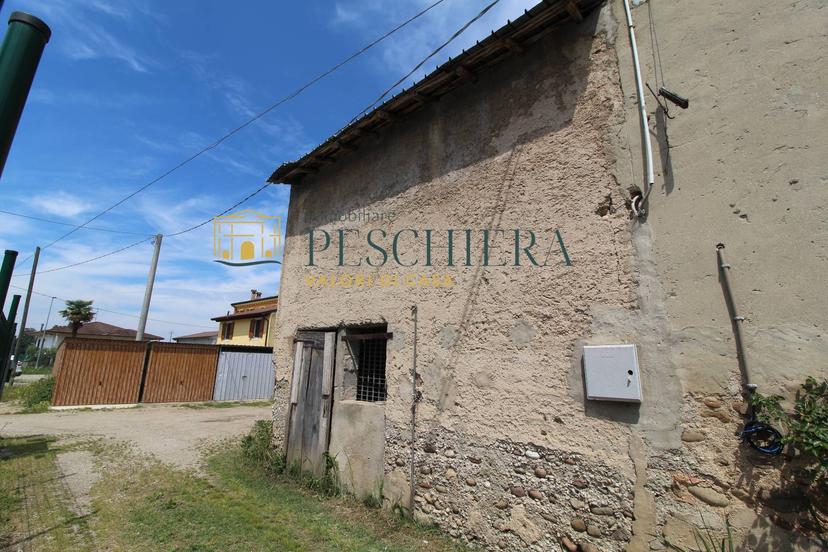 Rustico in Località Cominelli, Valeggio sul Mincio — foto 2 di 3