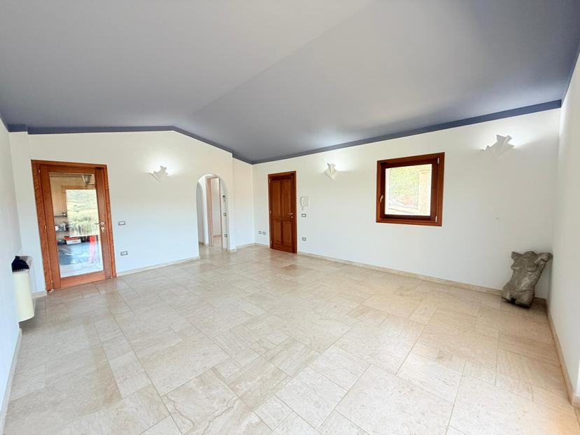 Villa in Via Guido Cavalcanti, Loiri Porto San Paolo — foto 3 di 5
