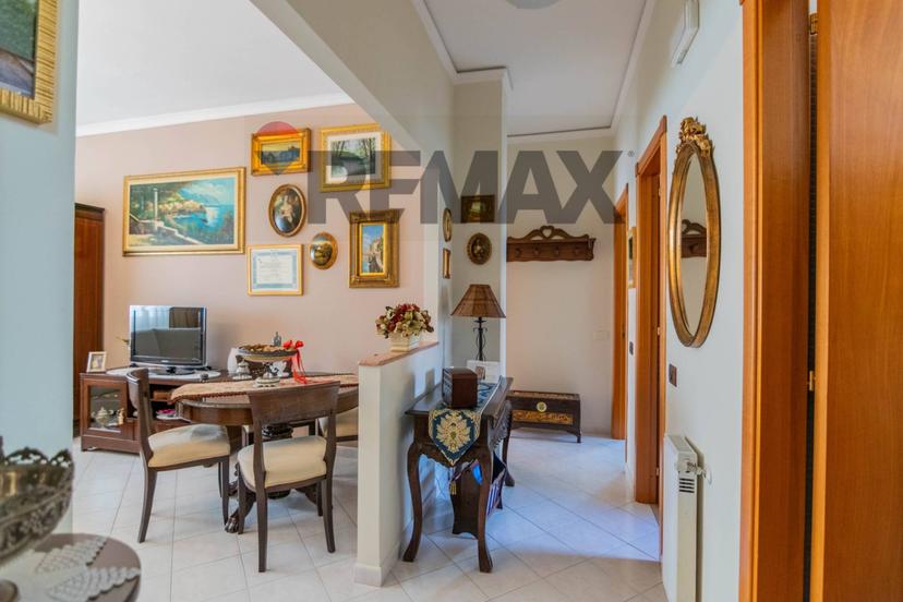 Trilocale in Via Carlo Gemmellaro 12, Aci Castello — foto 2 di 5