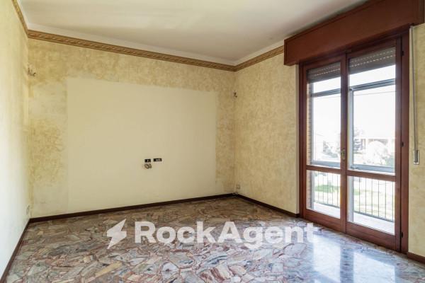 Trilocale in Via Palestro 55, Mede — foto 2 di 5