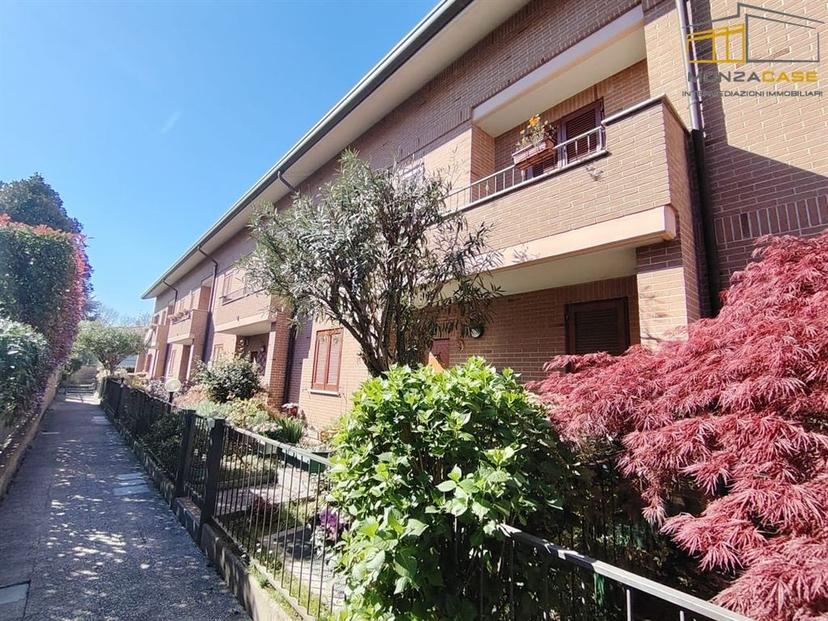 Villa a schiera in Via Galilei 16, Muggiò — foto 3 di 5