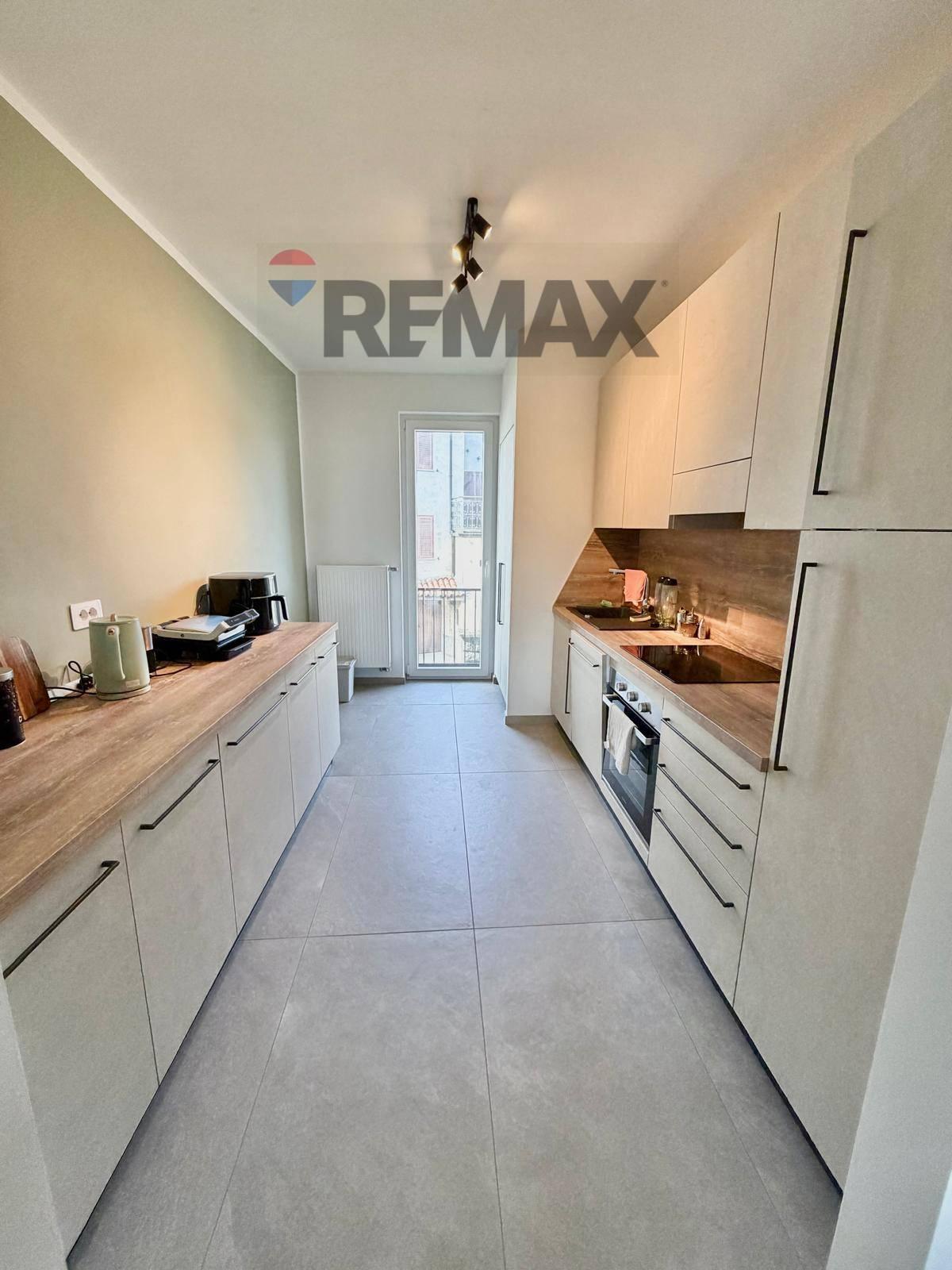 Appartamento in Via Castello 84, Porto Valtravaglia
