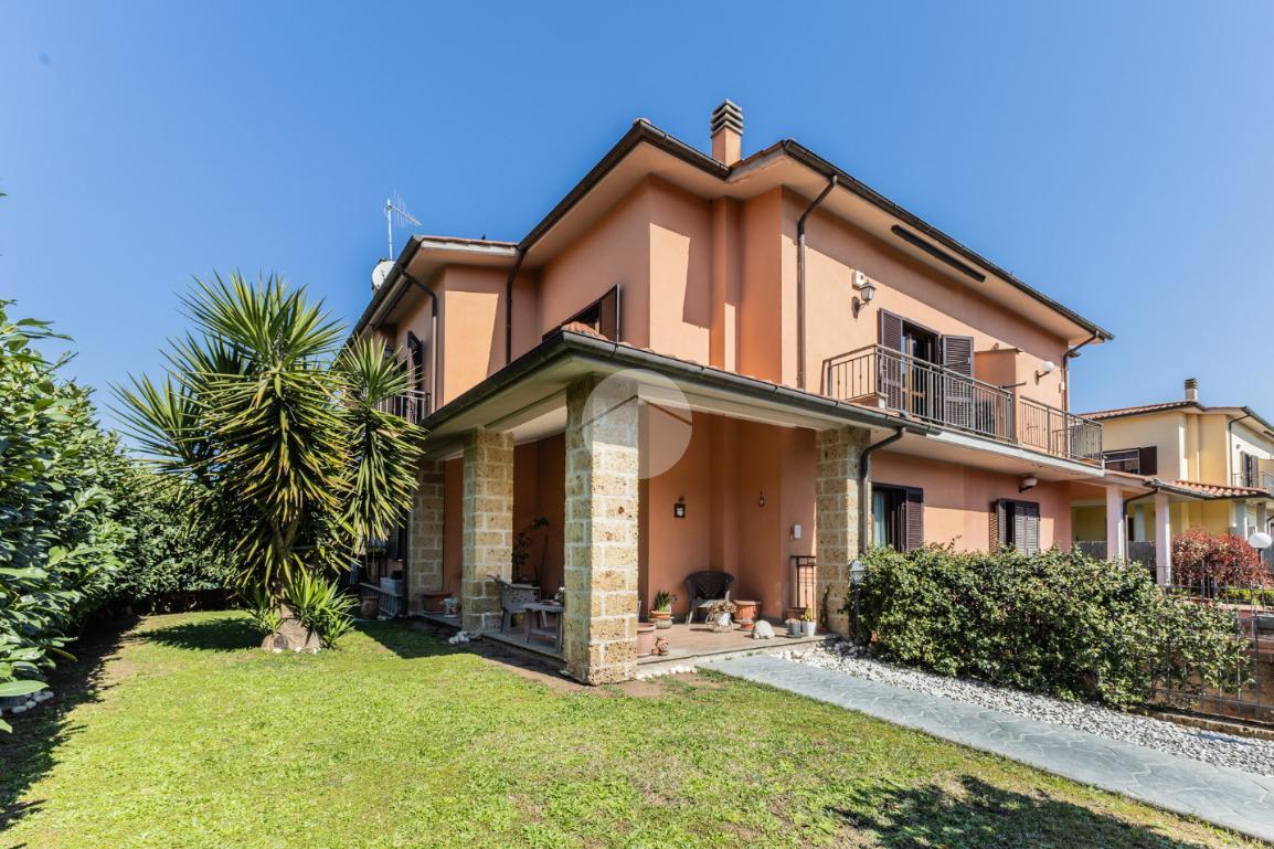 Villa in Via degli Oleandri 25, Monterosi