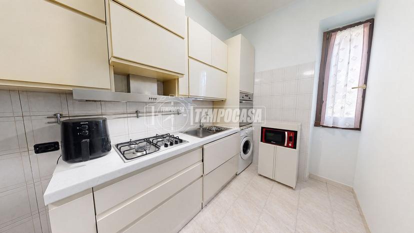 Bilocale in Via Bagatti Valsecchi, Varedo — foto 3 di 5