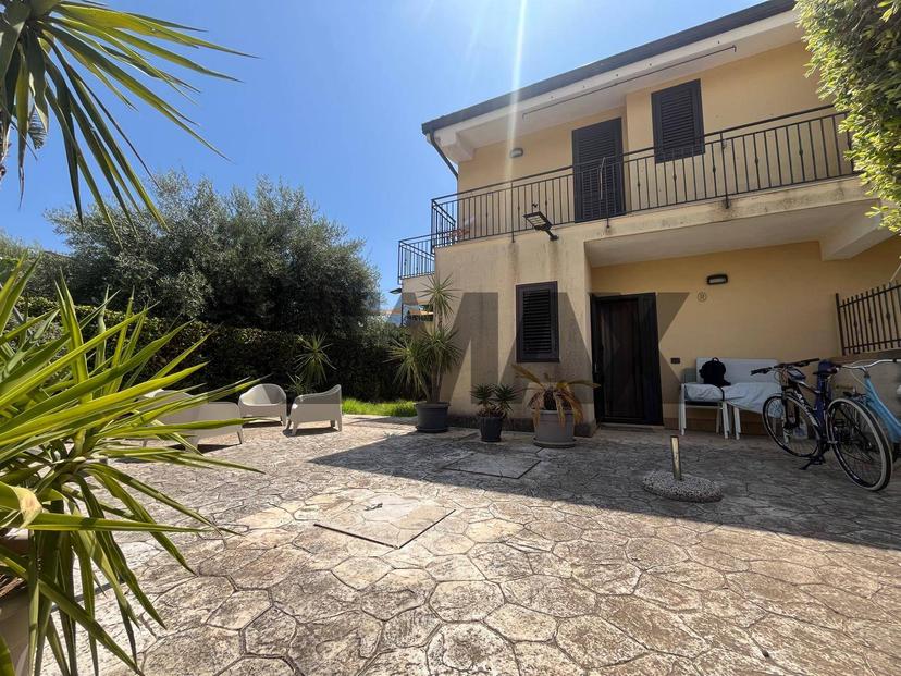 Casa indipendente, Noto