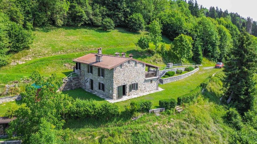 Baita, Premolo — foto 2 di 5