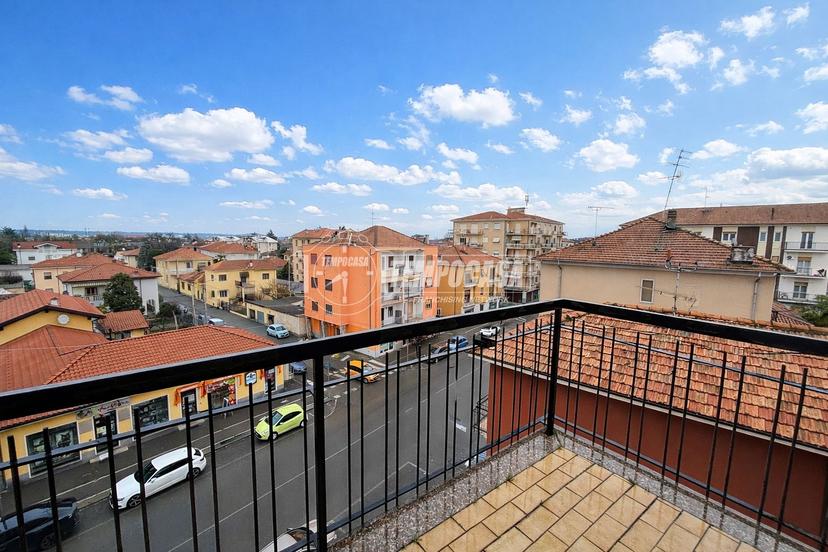 Quadrilocale in Corso Santo Ignazio da Santhiá, Santhià — foto 2 di 5