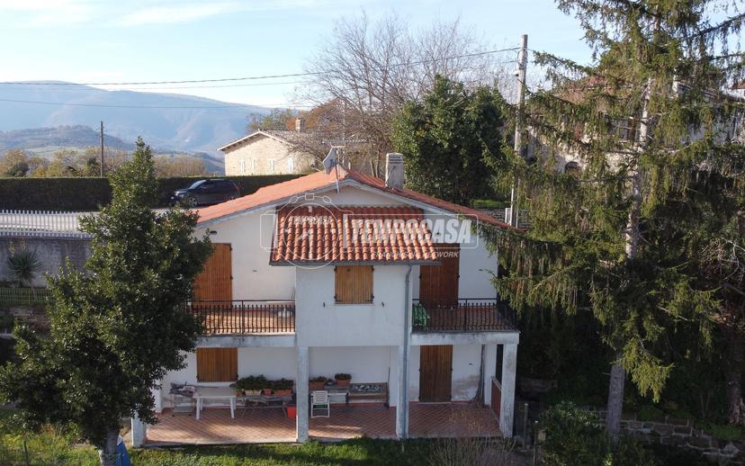 Casa indipendente in Contrada Sant'Andrea 45, Tolentino — foto 4 di 5