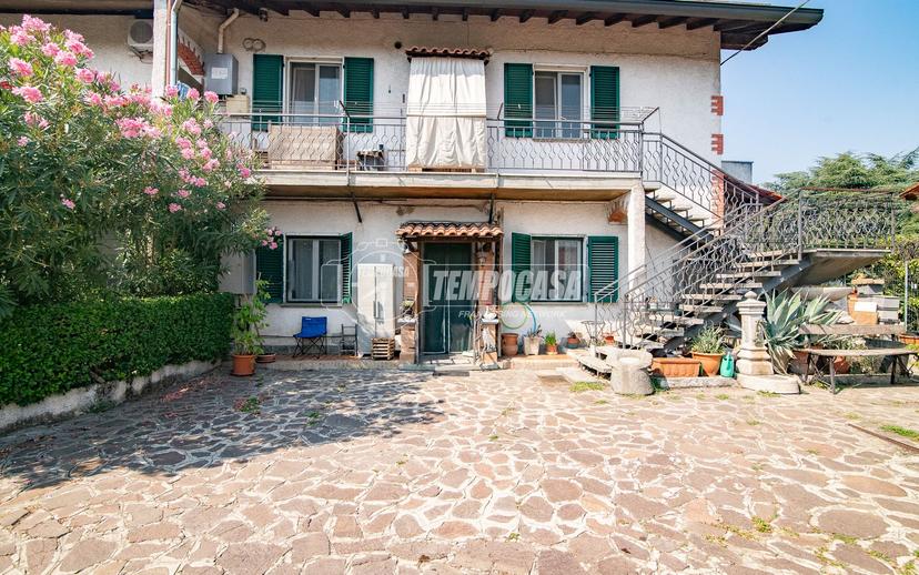 Trilocale in Via per Trezzo, Vaprio d'Adda — foto 2 di 5
