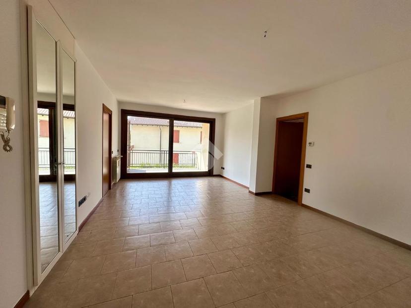 Quadrilocale in Via Locatelli 64, Martinengo — foto 2 di 5