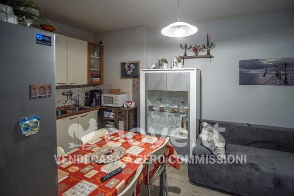 Bilocale in Via Giuseppe Compagnoni 62, Reggio nell'Emilia — foto 3 di 5