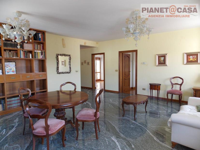 Appartamento in Via Burrone, Colli del Tronto — foto 2 di 5