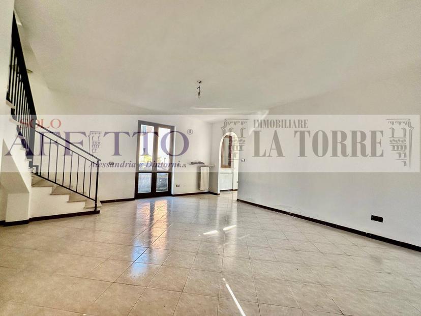 Casa indipendente in Via Tortona, Bosco Marengo — foto 3 di 5