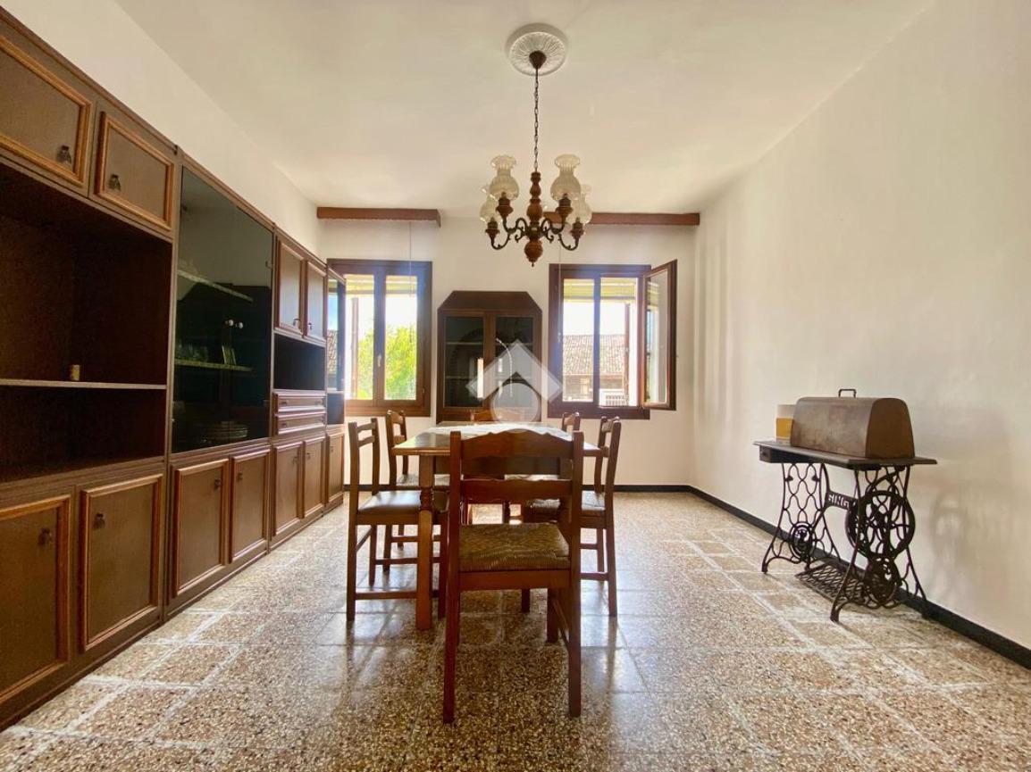 Villa in Via Monte Grappa 12, Cornuda