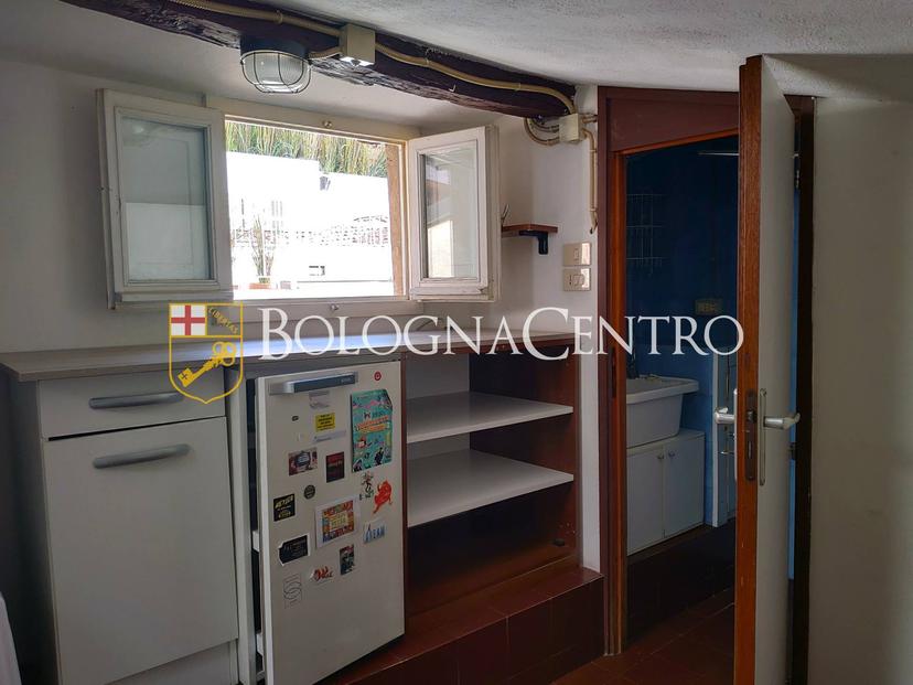 Attico in Via Cartoleria, Bologna — foto 4 di 5