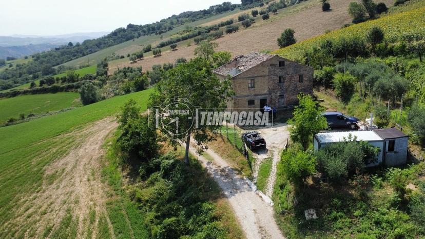 Casa indipendente in Via Borgo Piave 6, Castignano — foto 3 di 5