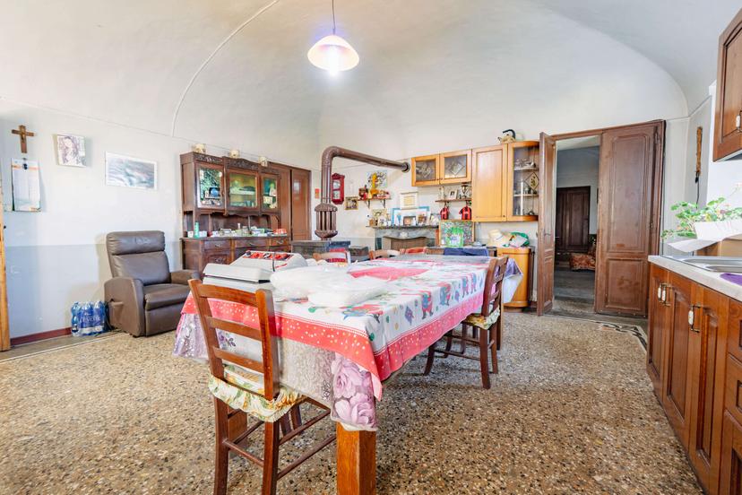 Rustico in Strada Galavardiera  8, Cumiana