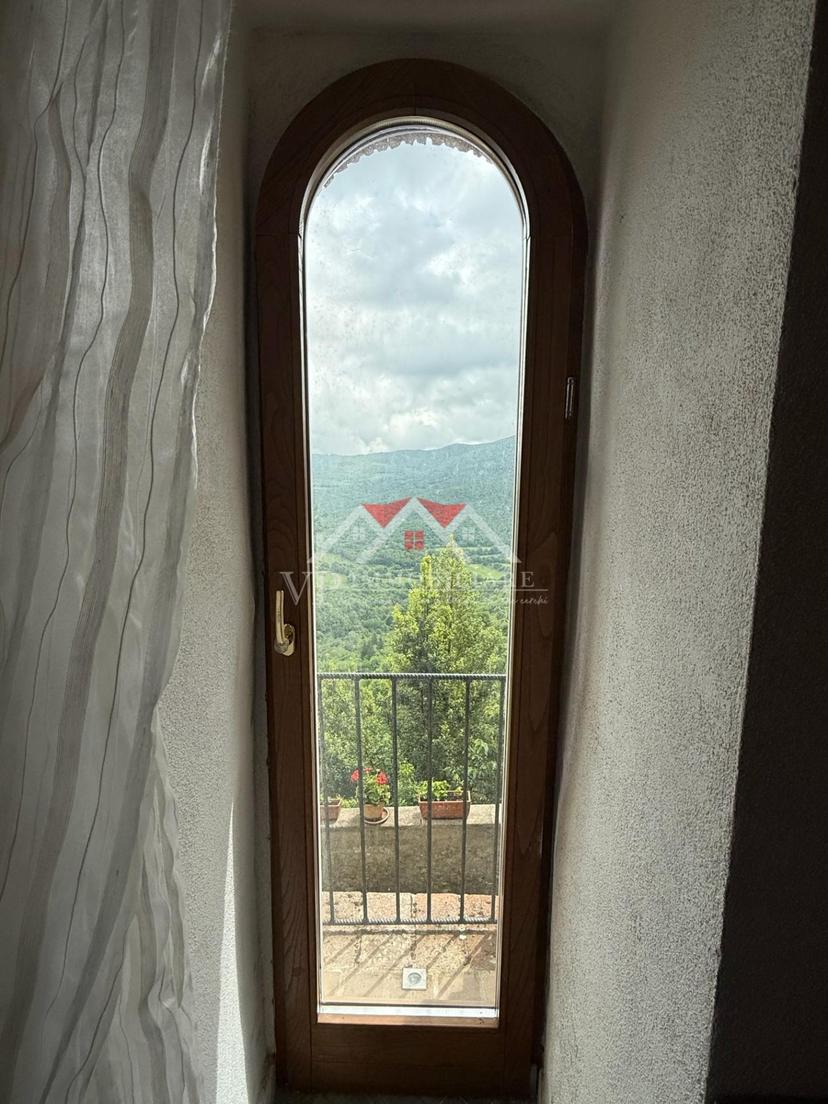 Monolocale, Castelnuovo di Val di Cecina — foto 2 di 5