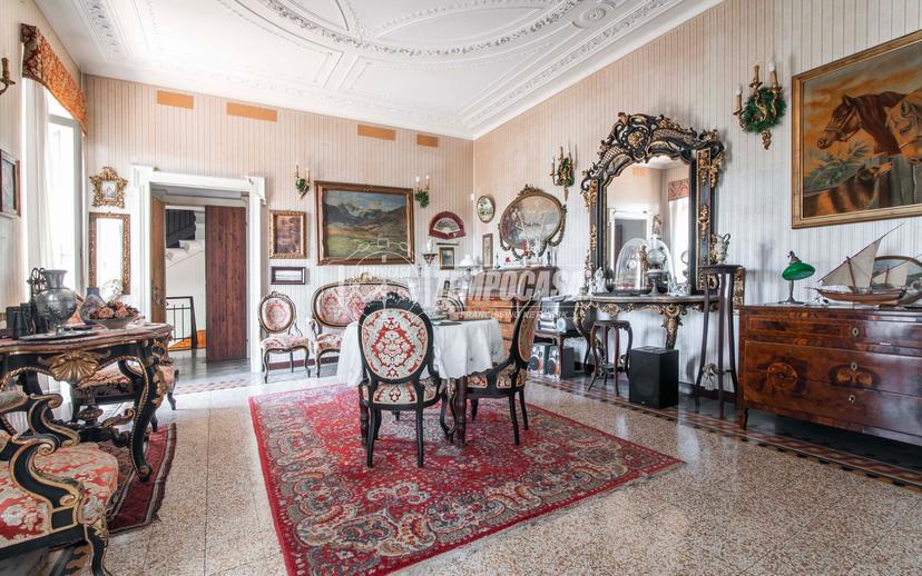 Villa in Via Cardina 35, Como — foto 3 di 5
