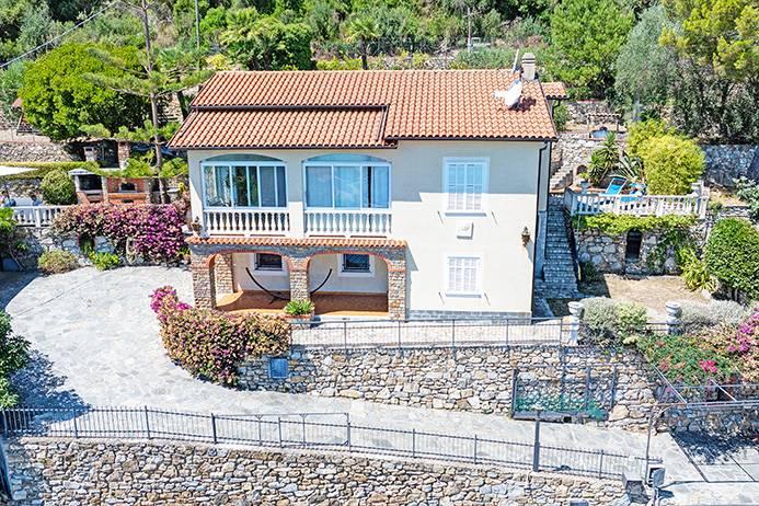 Villa in Via Colline, Andora