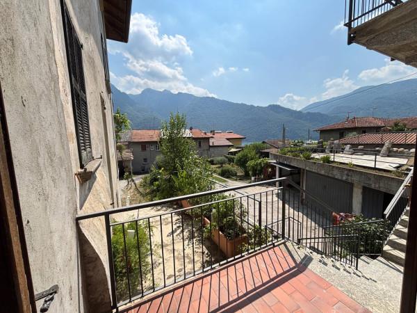 Trilocale in Via Centrale 8, Abbadia Lariana — foto 2 di 5